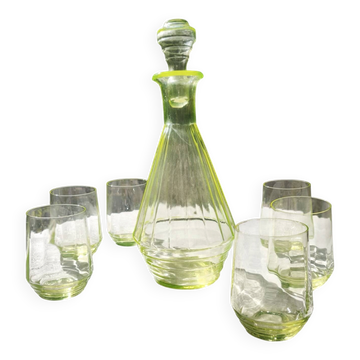 Art Deco liqueur service in opaline
