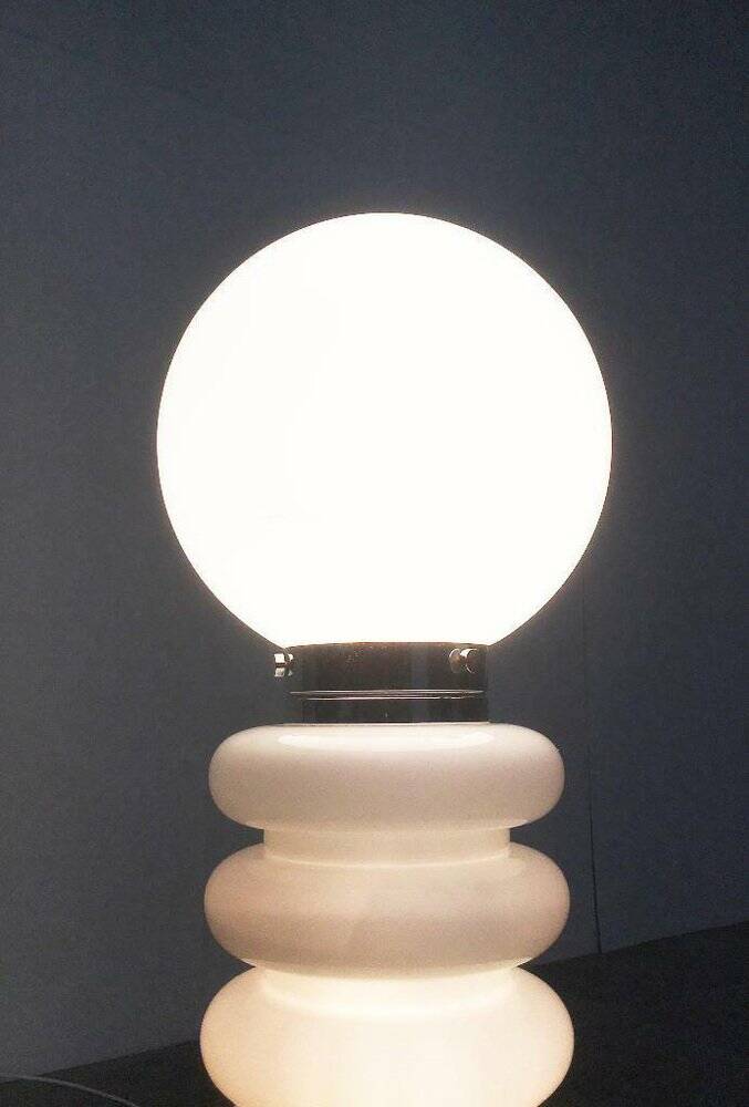 Mid-century space age glass floor lamp by Carlo Nason for JBS, 1960s.