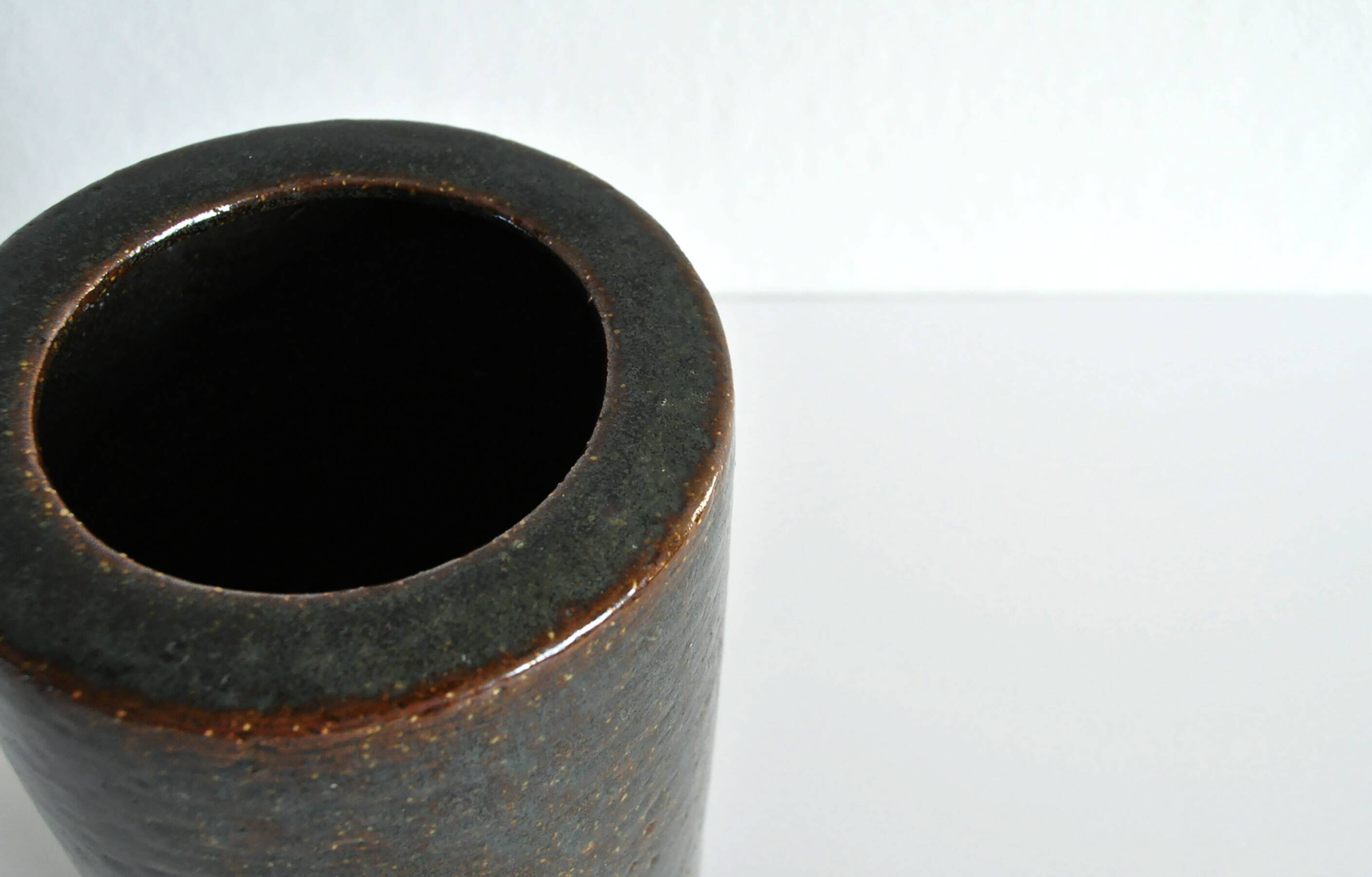 Vase en céramique aux tons terreux marron et vert par Palshus, Danemark, années 1960