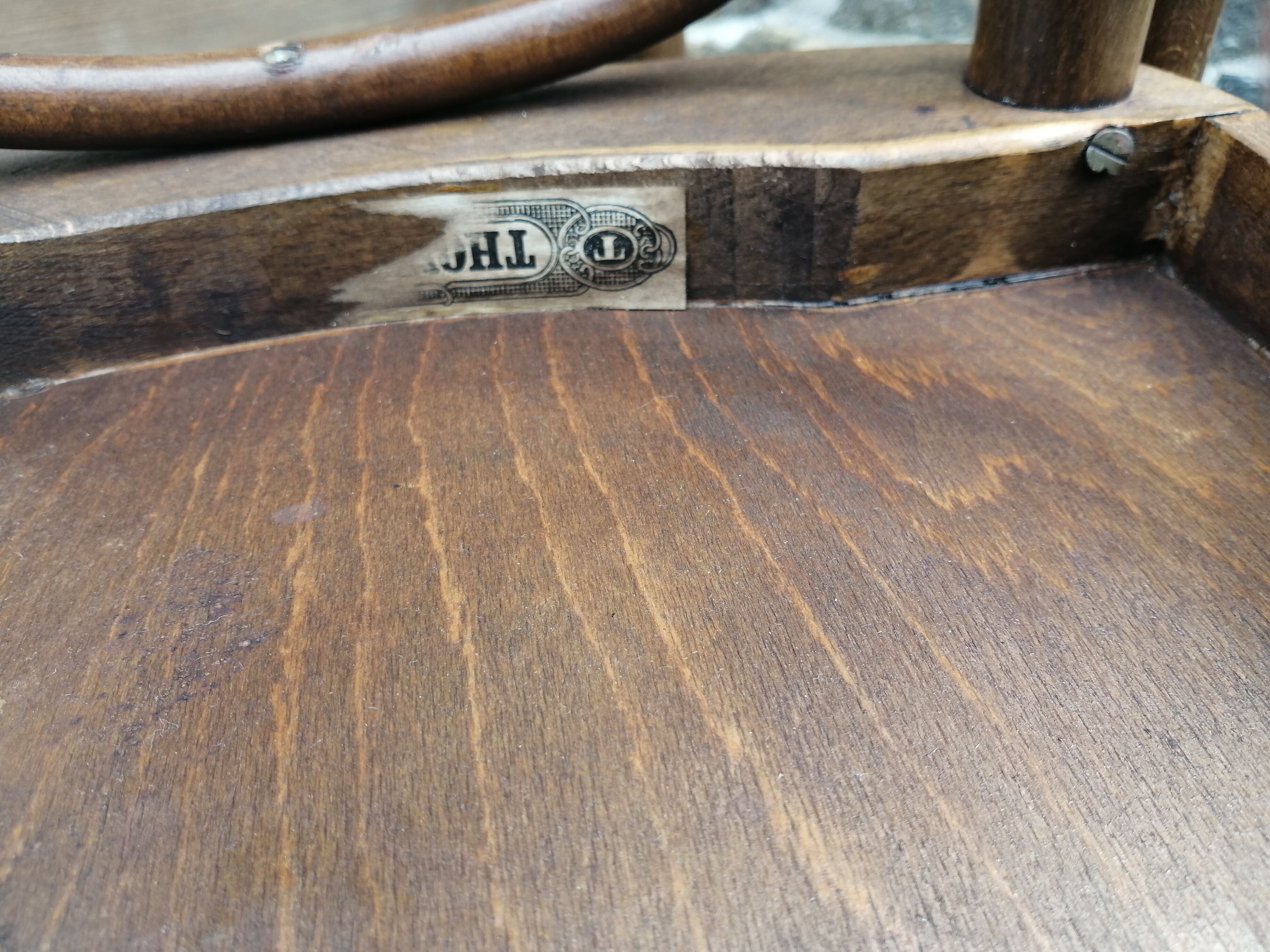 Set of 5 antique Thonet chairs