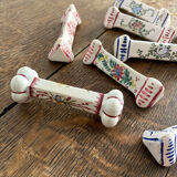Set of 8 knife holders in painted earthenware