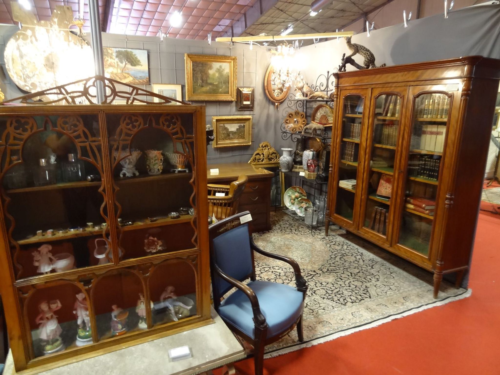 English bookcase 19th