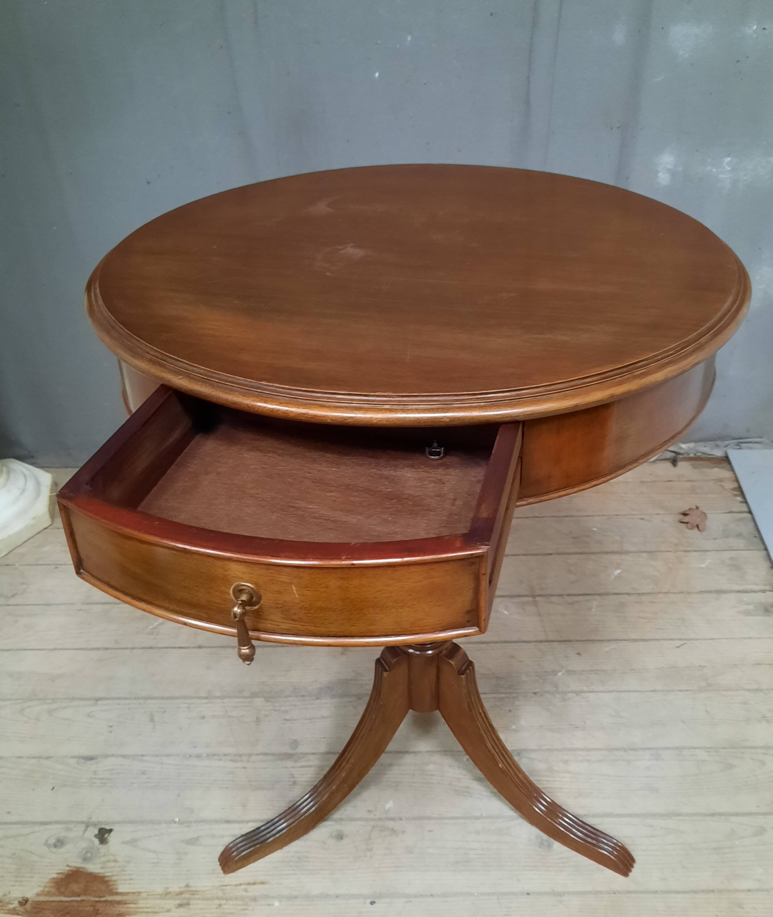 English pedestal table