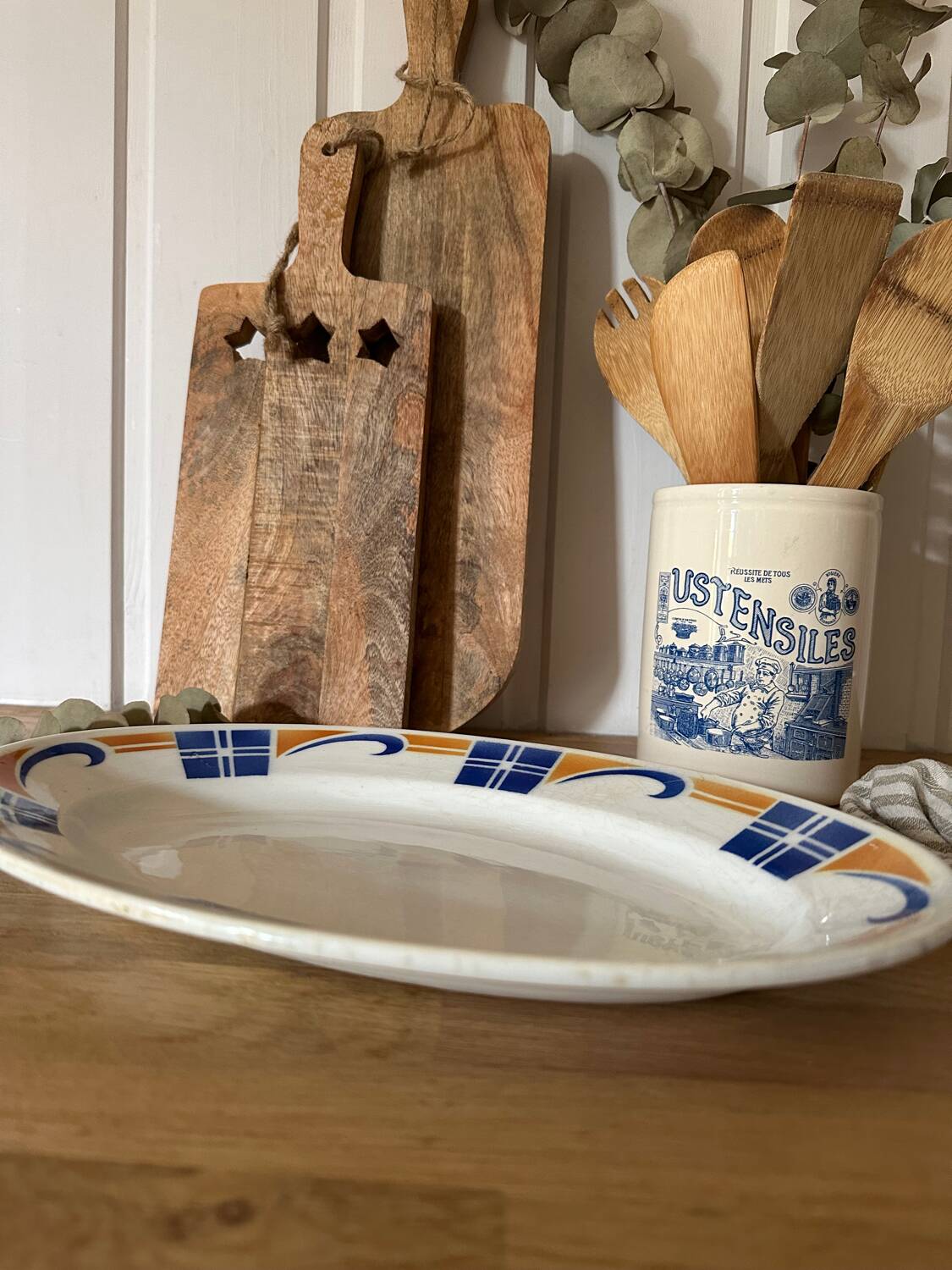 Oval dish Moulin des Loups