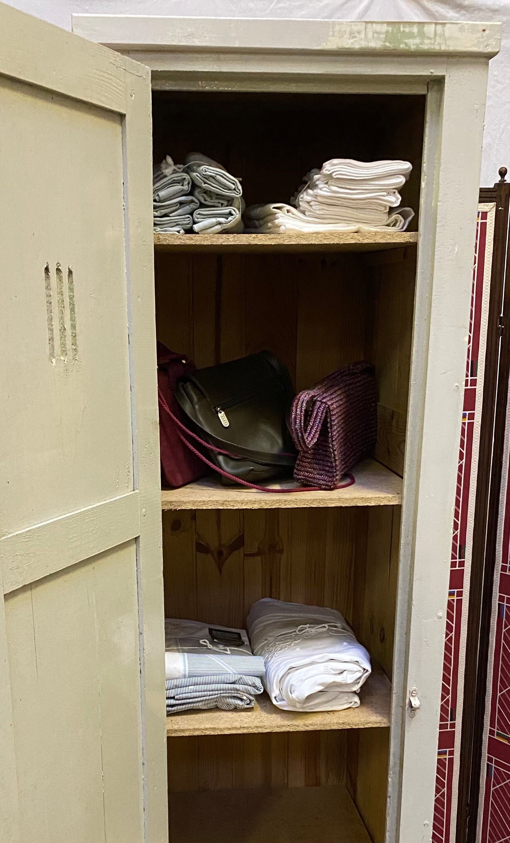 Parisian wardrobe, 50s