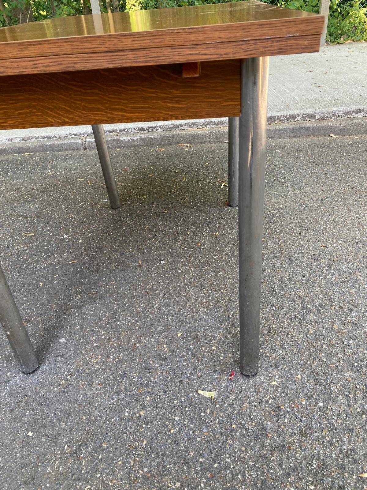 Table de cuisine extensible en bois et acier Cuisines You France 1980