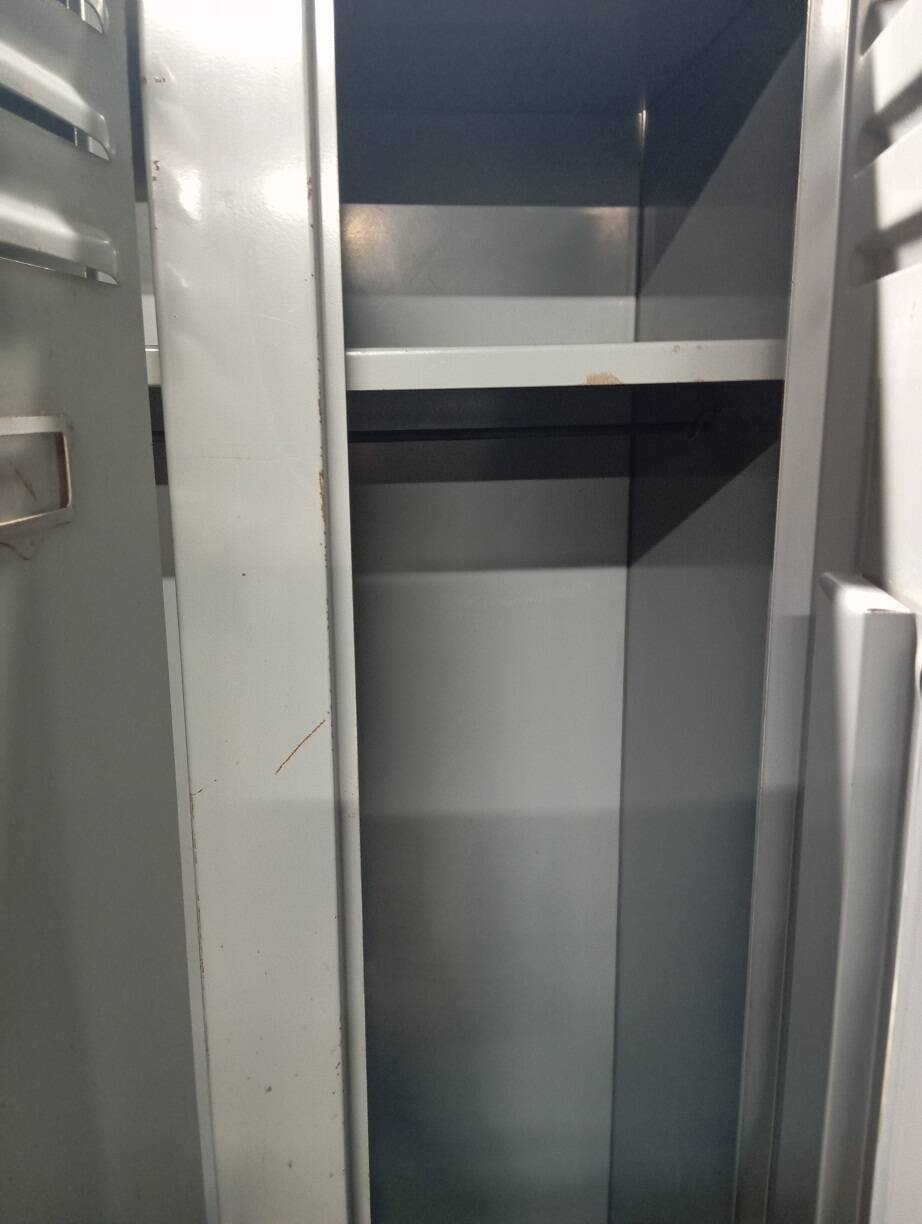 Metal locker