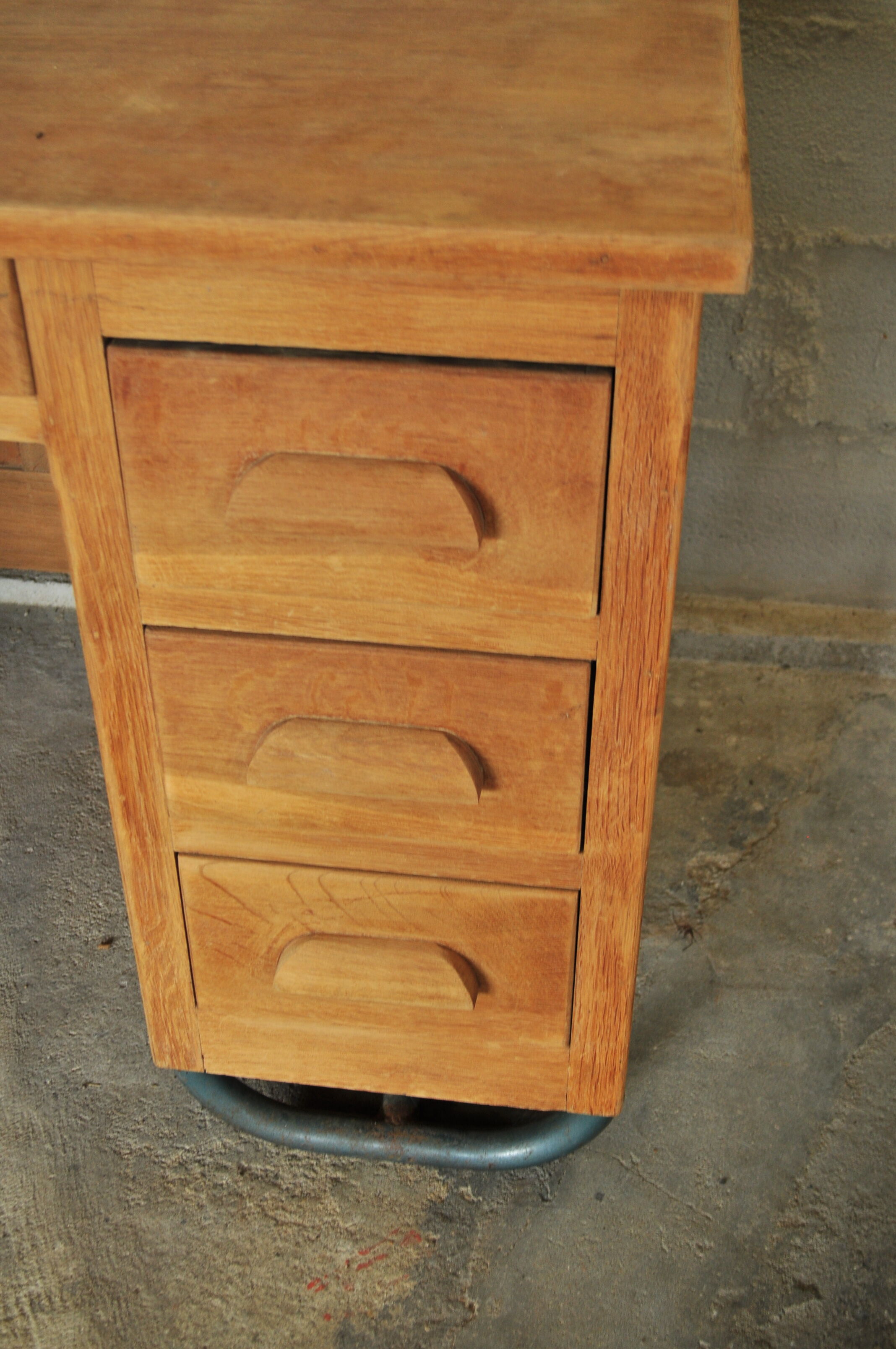 Schoolmaster's office