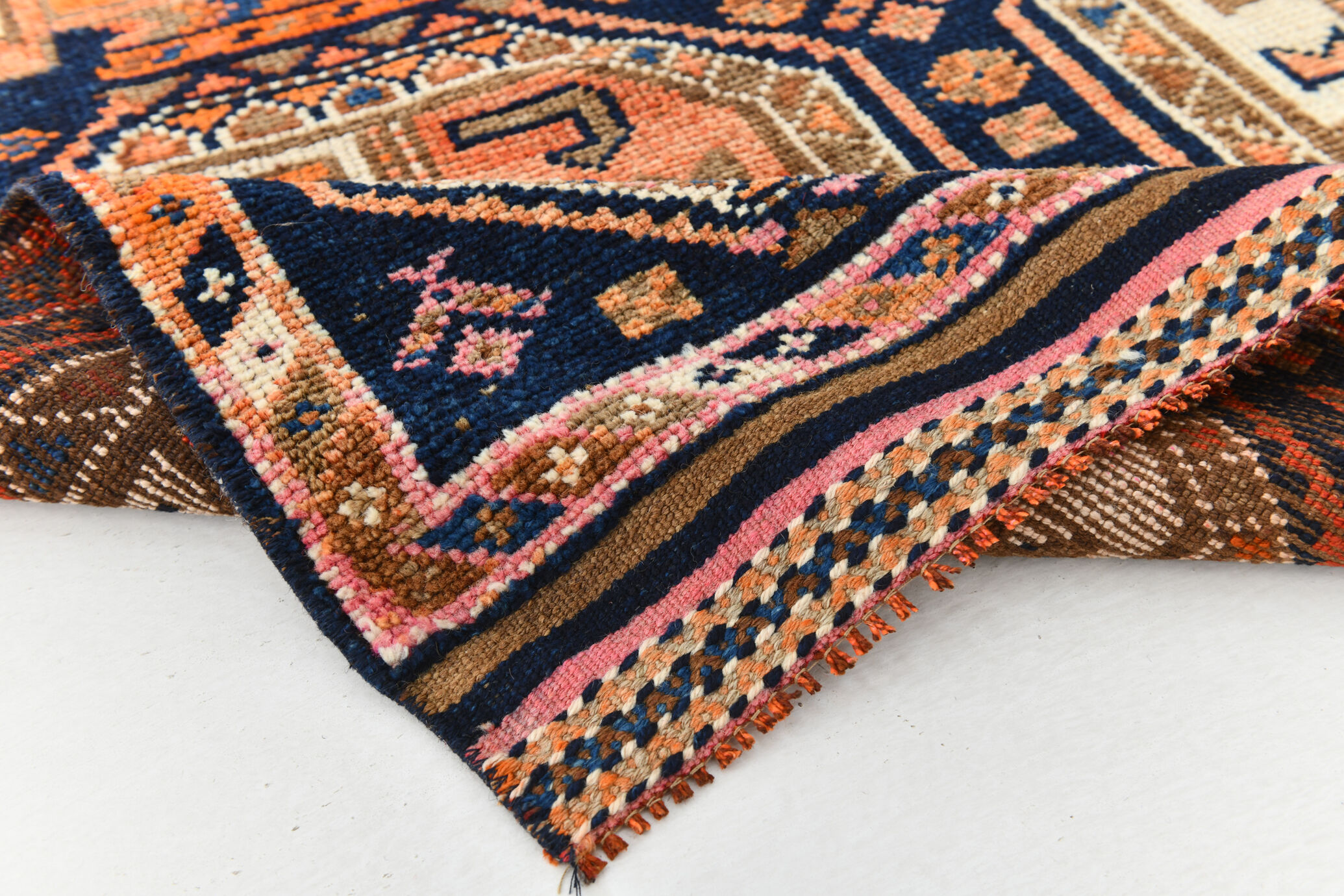 4x10 Wide Vintage Runner Rug, 110x323Cm