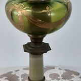 Lampe ancienne à pétrole en verre émaillé signée matador brenner