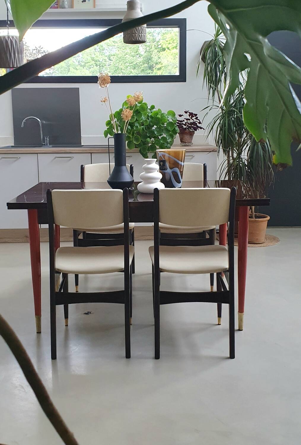 Vintage dining room