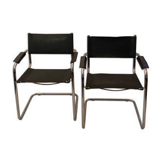 Paire de chaises en chrome et en cuir