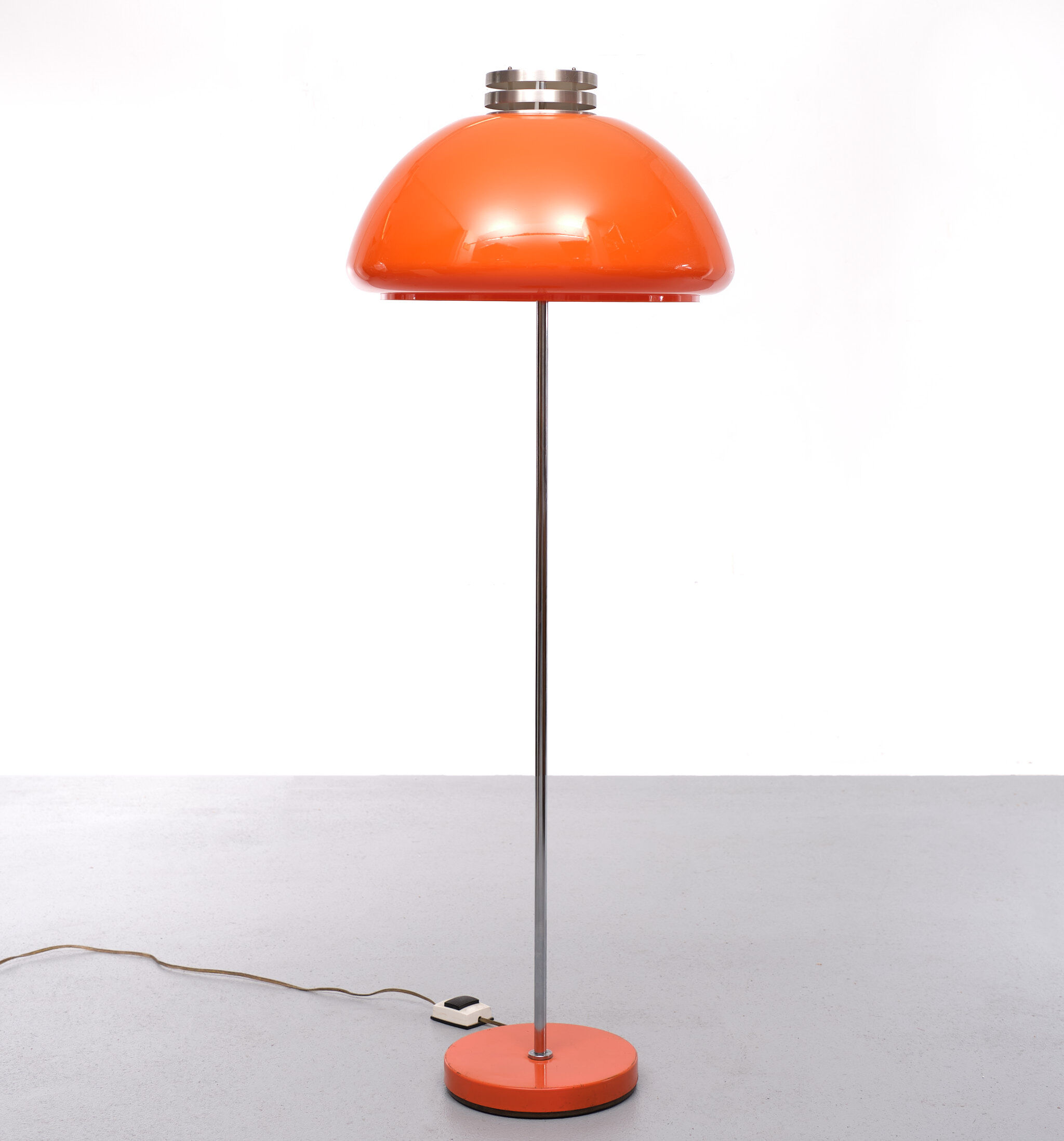 Lampadaire Space Ace Orange Shade  années 1970 Italie