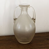 Vase en verre soufflé opaque