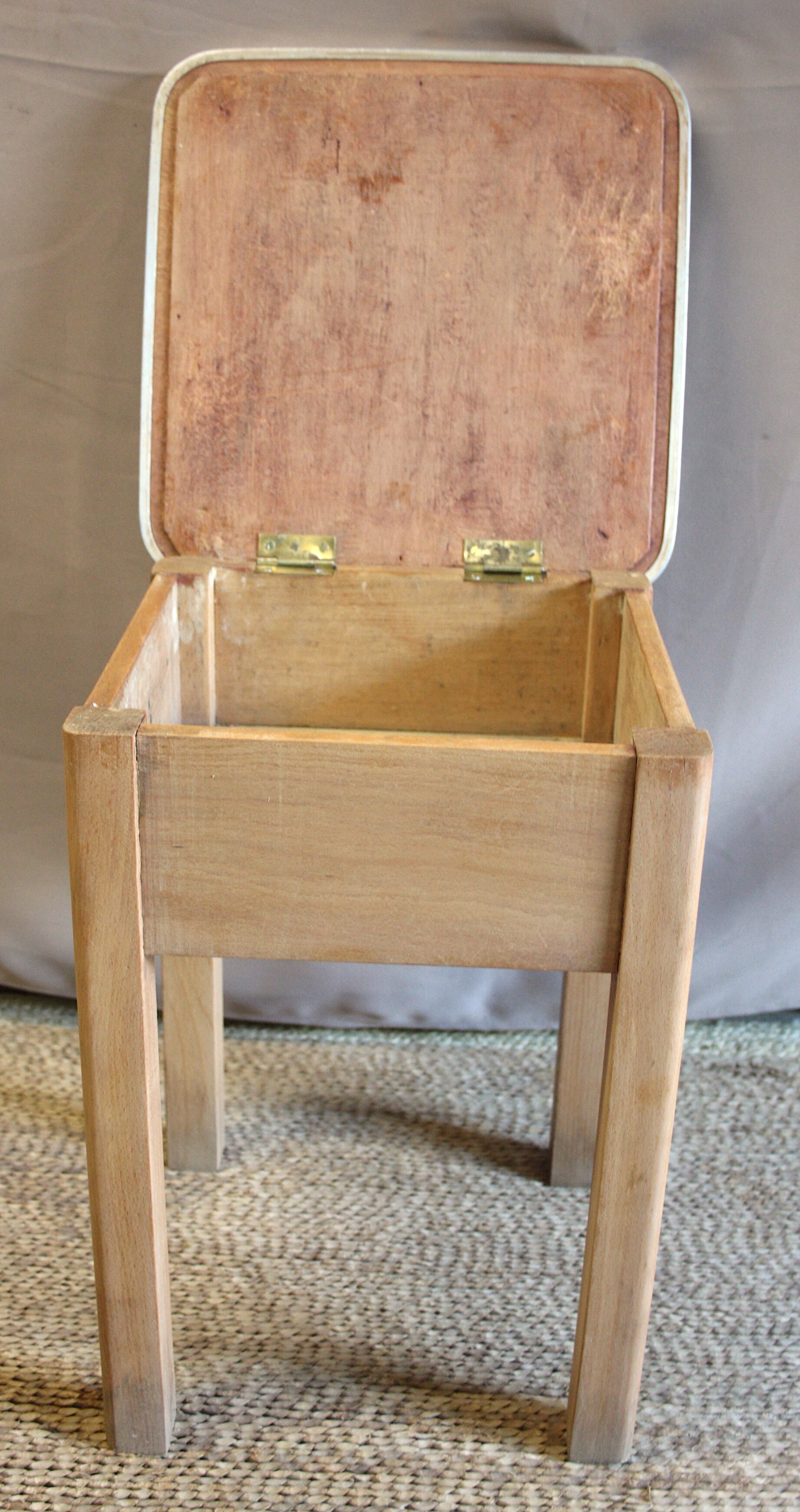 Stool 50s