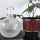 Grande carafe, bouteille vintage en verre soufflé artisanal