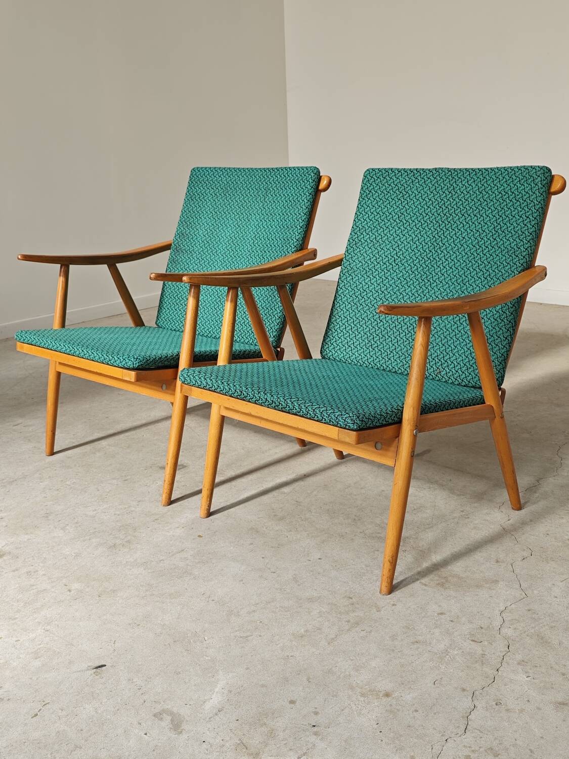 Pair of Thonet Boomerang armchairs by Antonin Suman for TON 1960