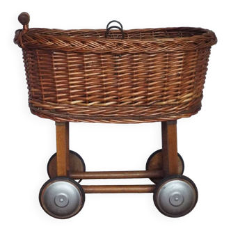 Doll or cuddly toy pram