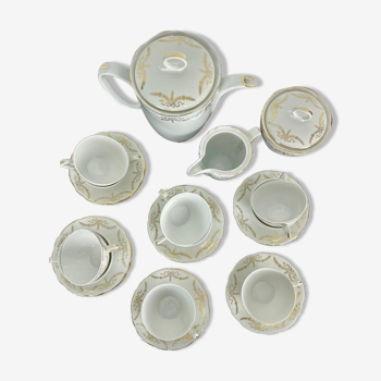 Porcelain coffee/tea service for 10 people