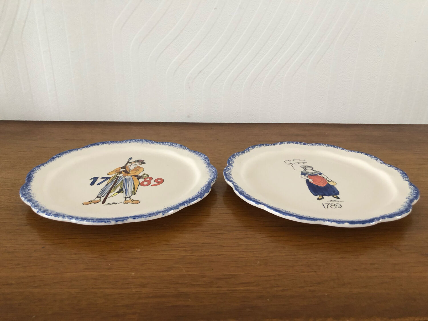 2 assiettes du Bicentenaire de la Révolution