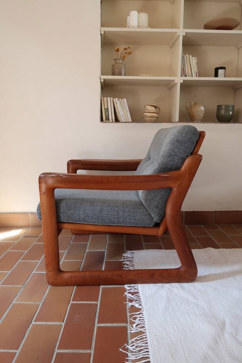 Scandinavian armchair teak Komfor blue-grey fabric 60's sled base