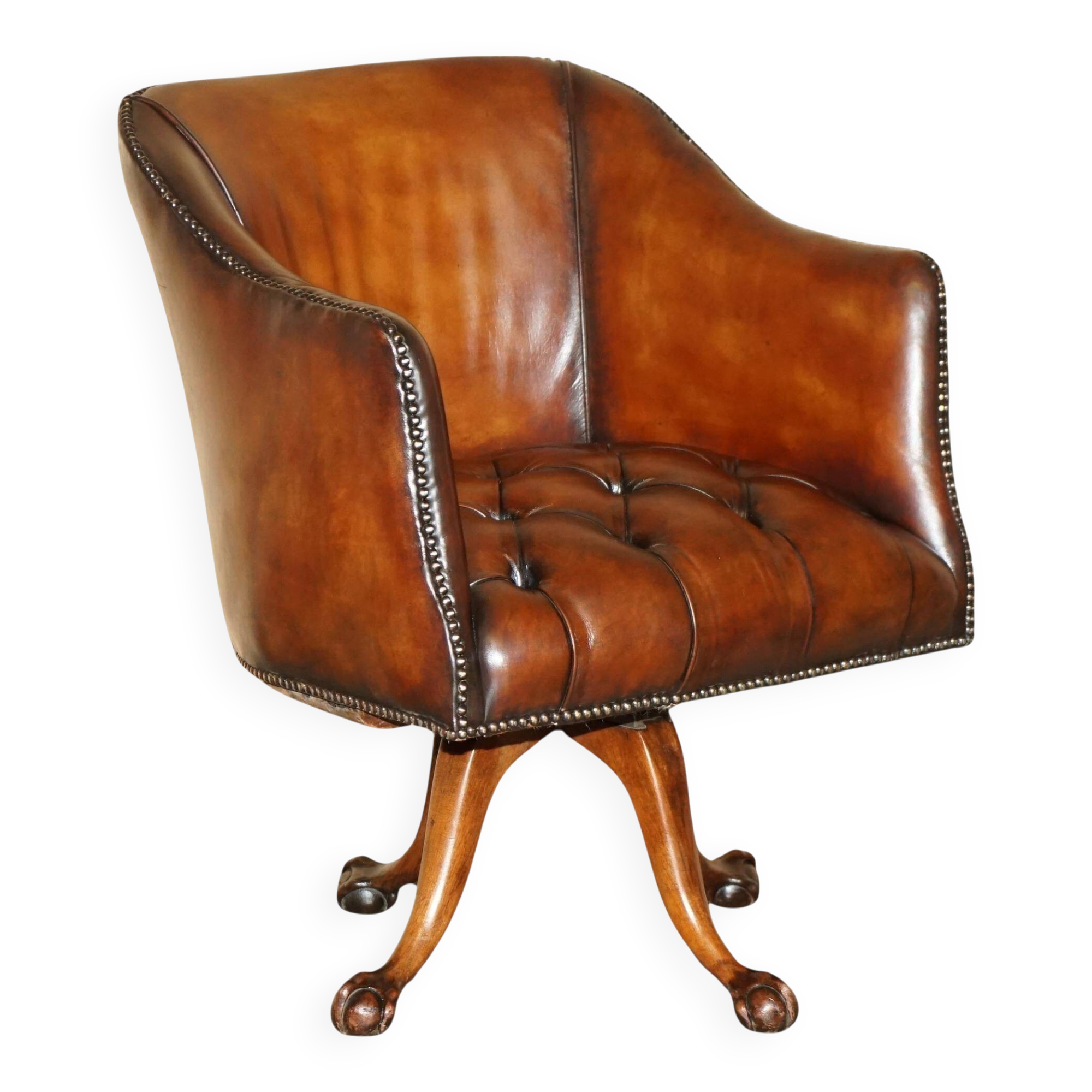 Fauteuil capitaine Chesterfield victorien restauré