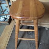 Top bar stool in patinated wooden square seat