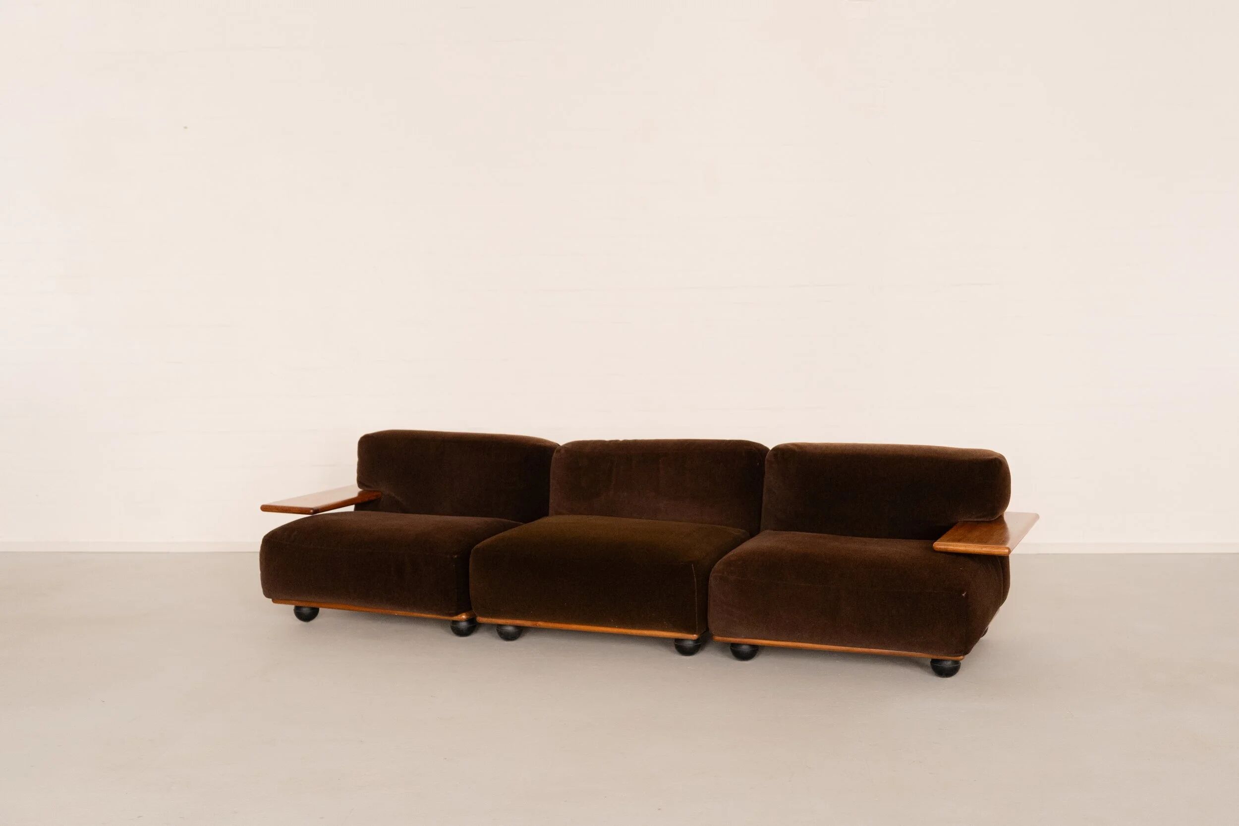 Pianura by Mario Bellini for Cassina