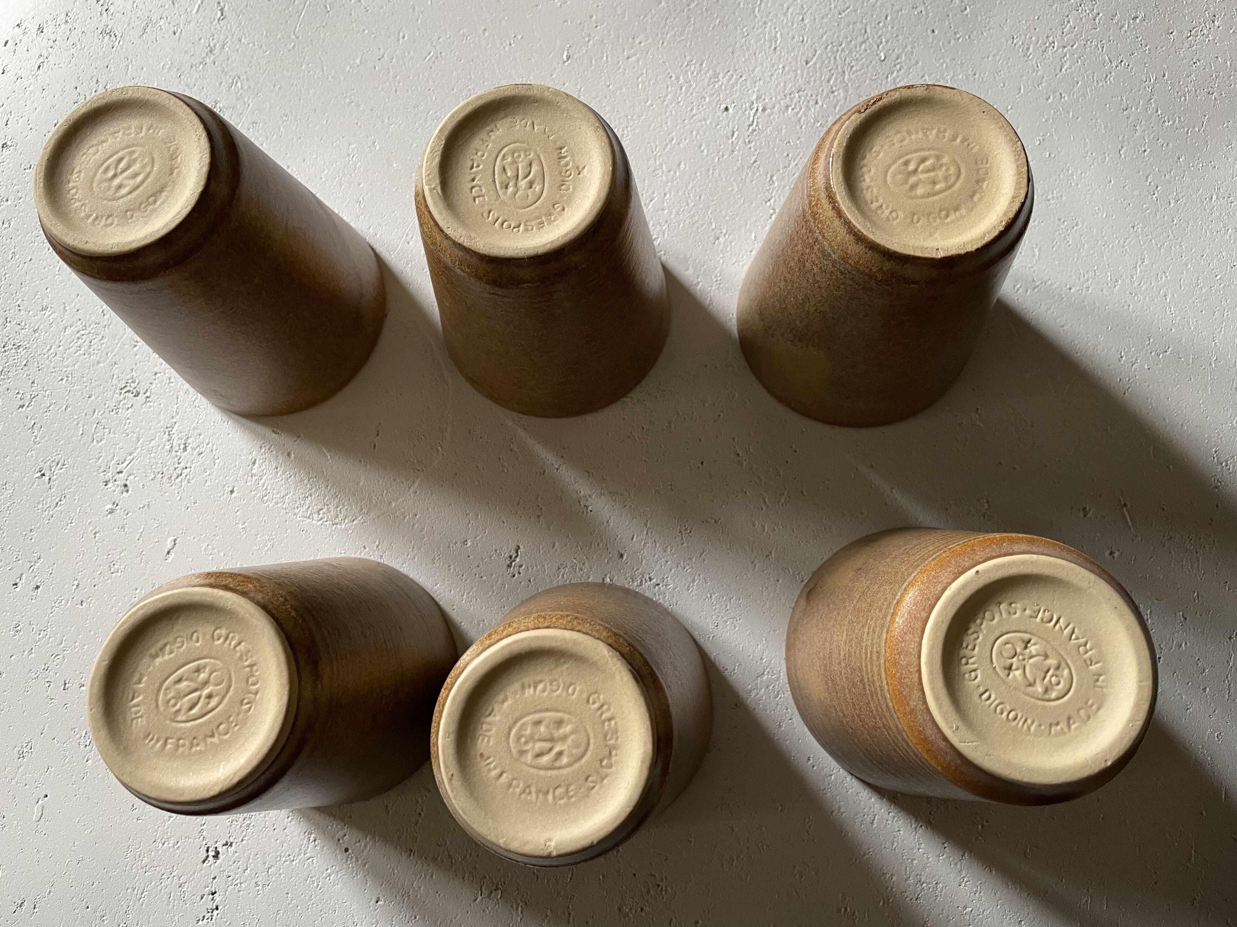 Digoin sandstone cups