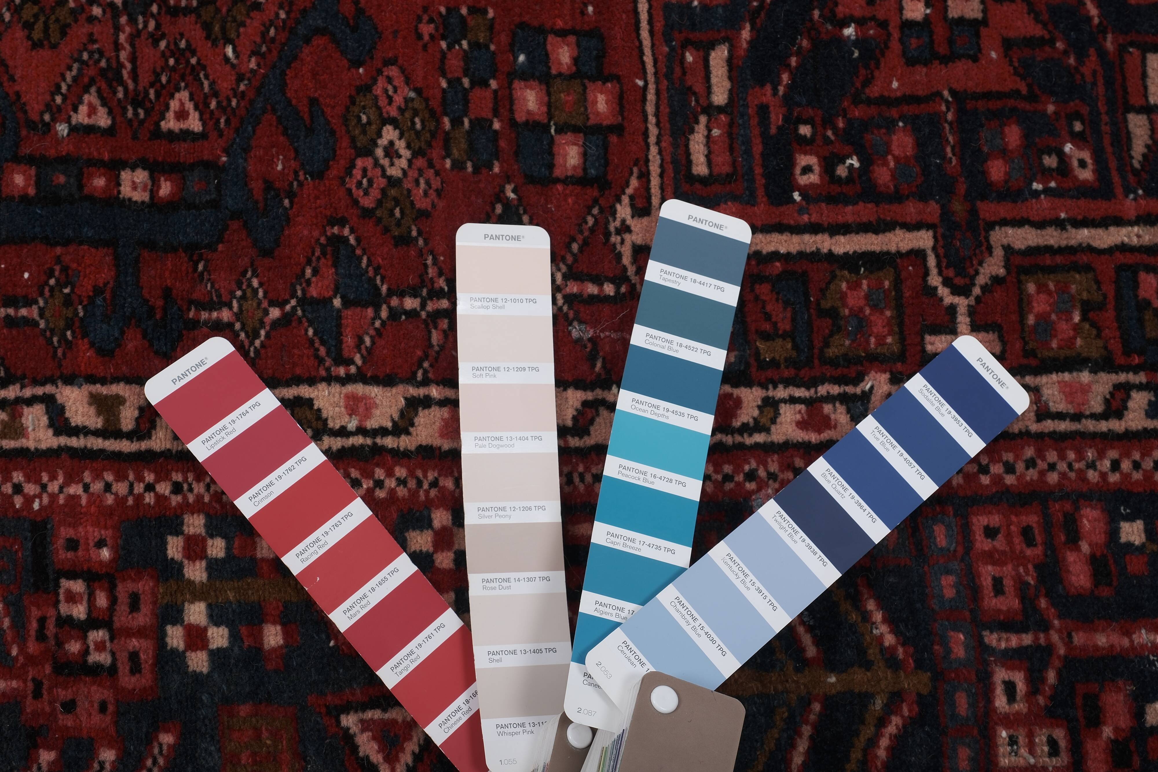 Vintage Turkish Oushak Rug Handwoven 112x330 cm