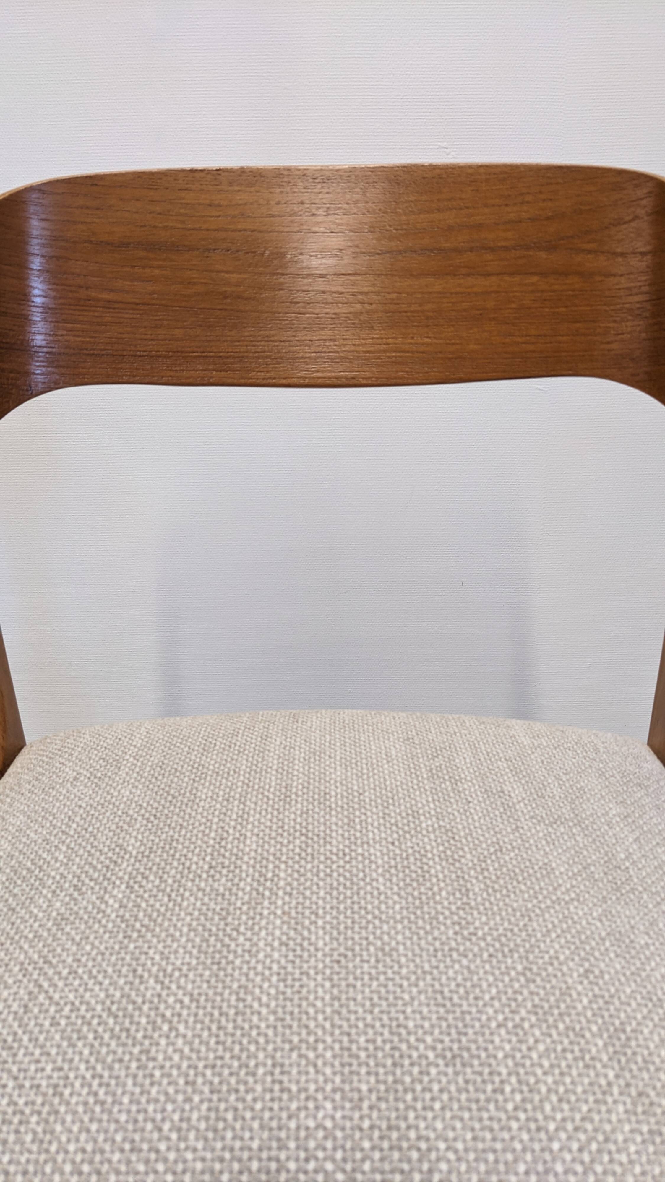 Set of 4 Baumann sled chairs, France circa 1970.