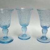 5 glasses with blue Biot stemmed