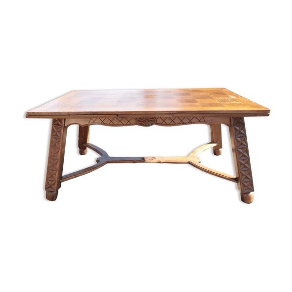 Table vintage en bois massif sculpté — Beyit