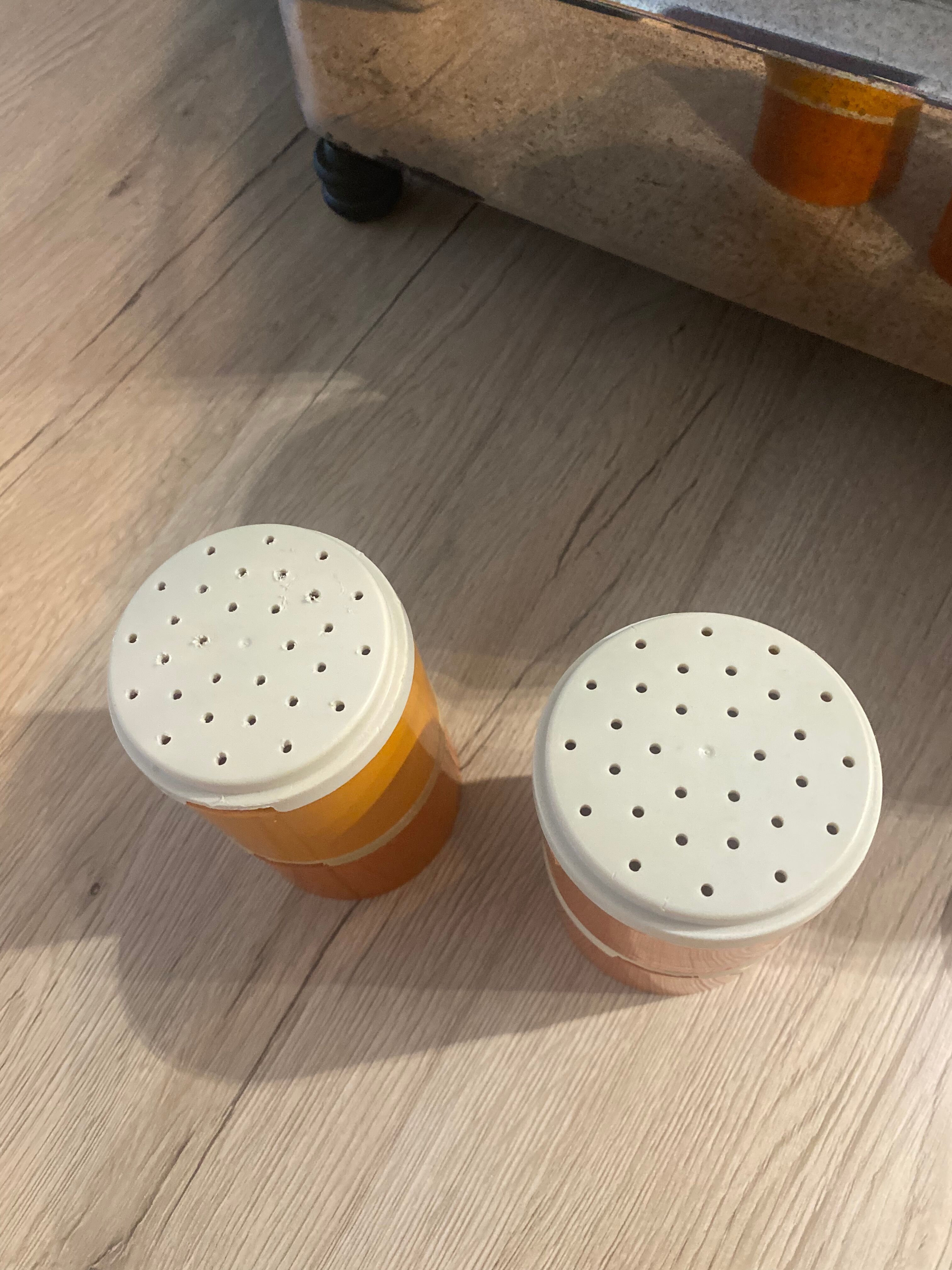 Tupperware 70' Orange Spice Tower