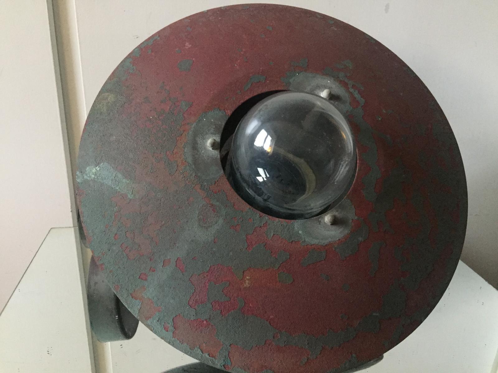 Danish Outdoor wall lamp in Cooper