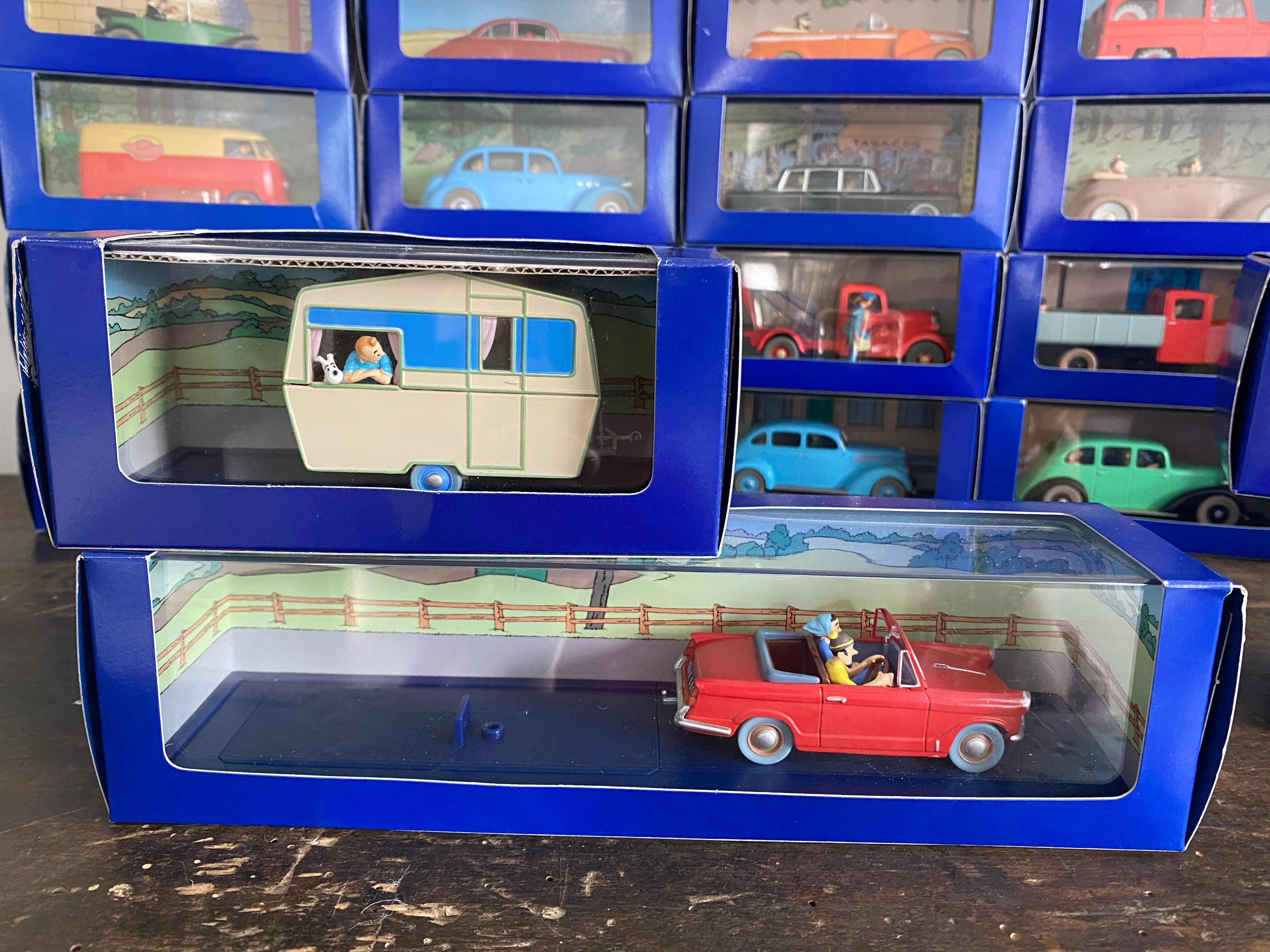 Classic cars "en voiture tintin" atlas edition