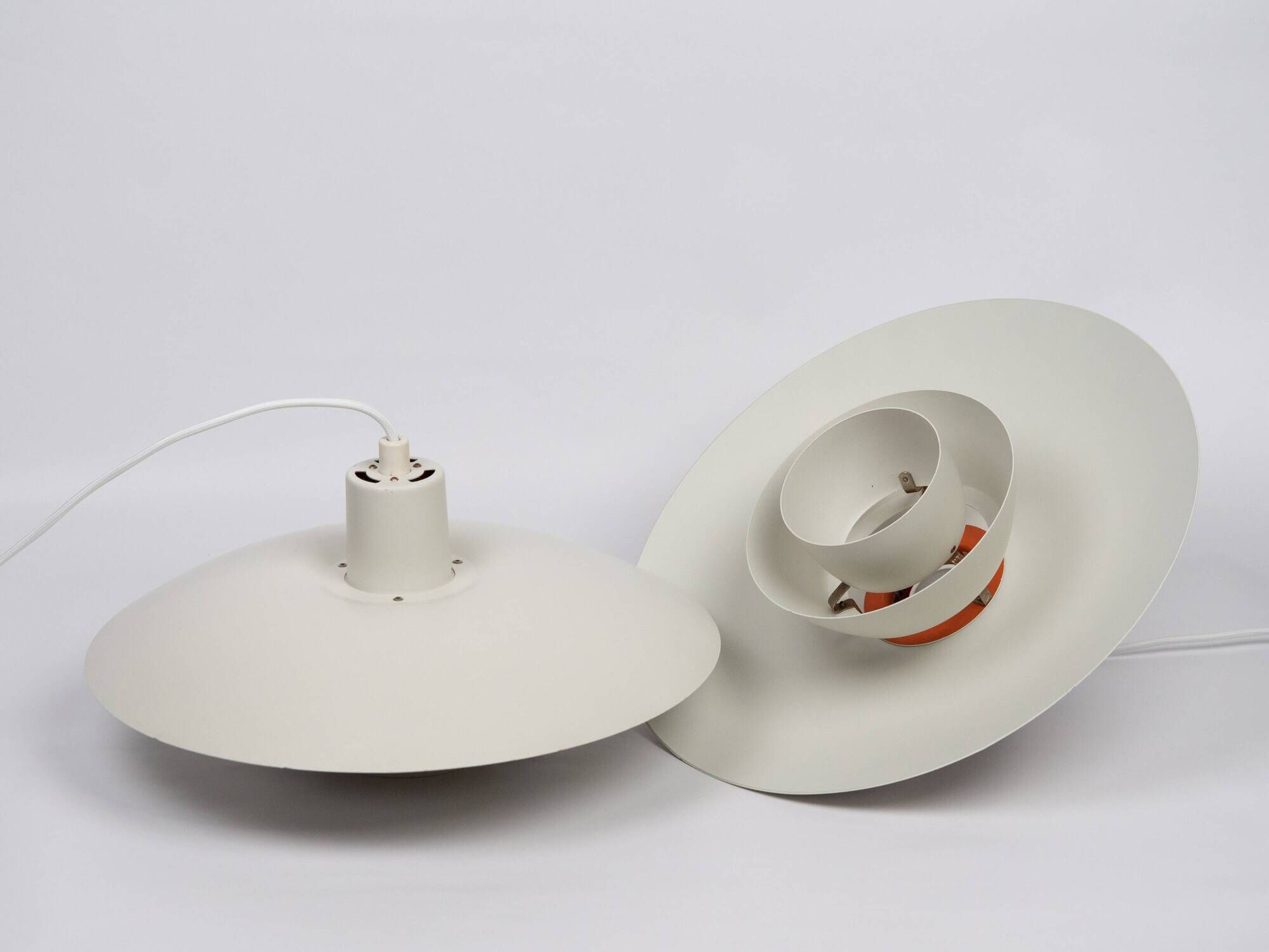 Pair of 2 Danish vintage lamps PH 4/3 by Poul Henningsen, Louis Poulsen1966