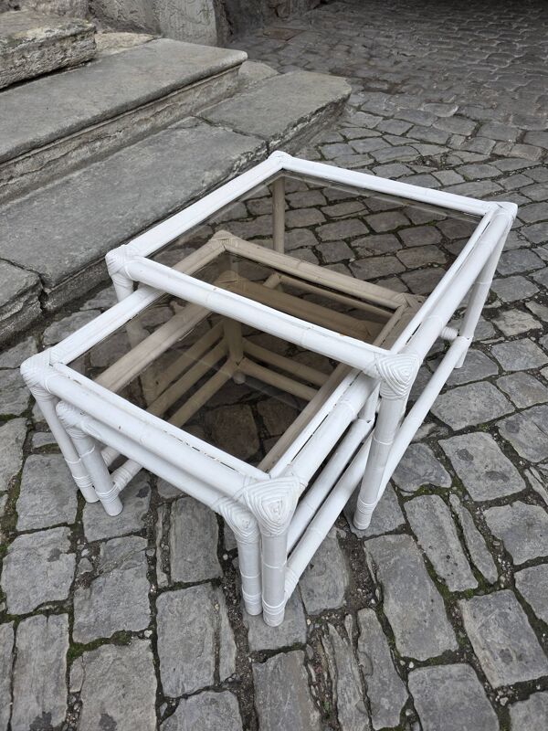Tables gigogne bambou et verre fumé années 70