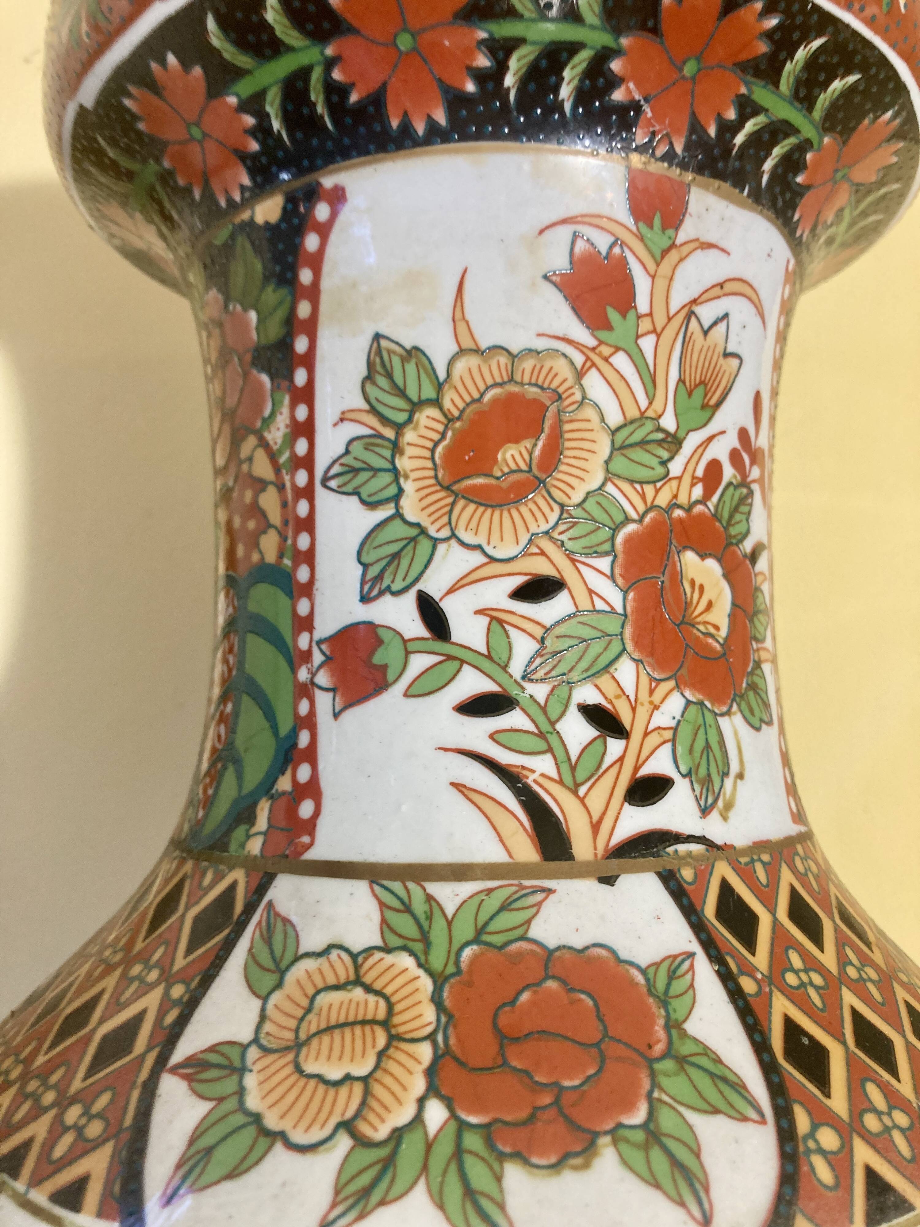 Chinese baluster porcelain vase with polychrome decoration of flowers and pagoda size xxl