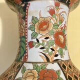 Chinese baluster porcelain vase with polychrome decoration of flowers and pagoda size xxl