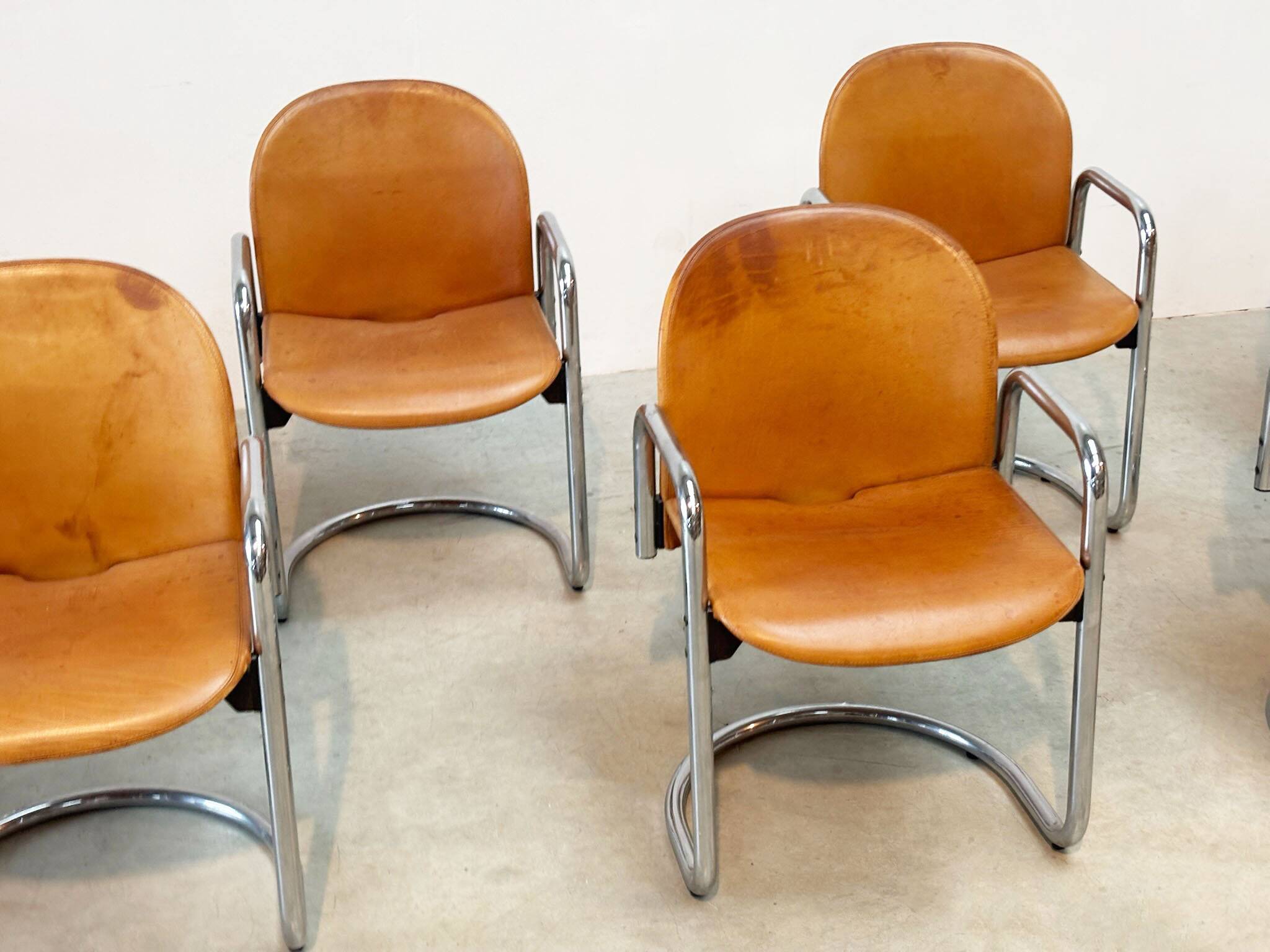 Set of eight cognac leather Dialogo Dessau dining chairs by Afra E Tobia Scarpa