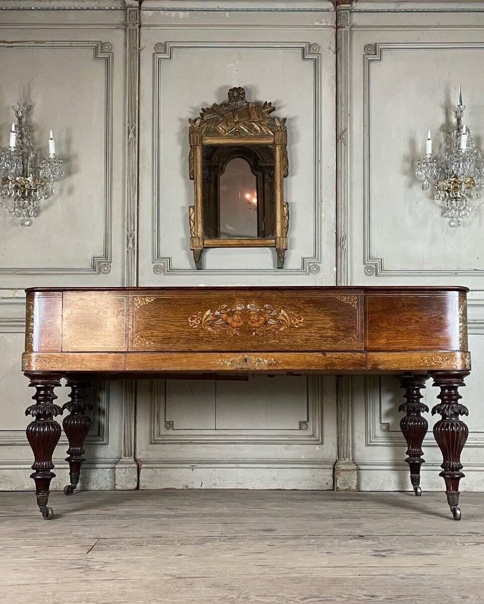 Piano table in rosewood with mother-of-pearl and fruitwood marquetry circa 1830.
