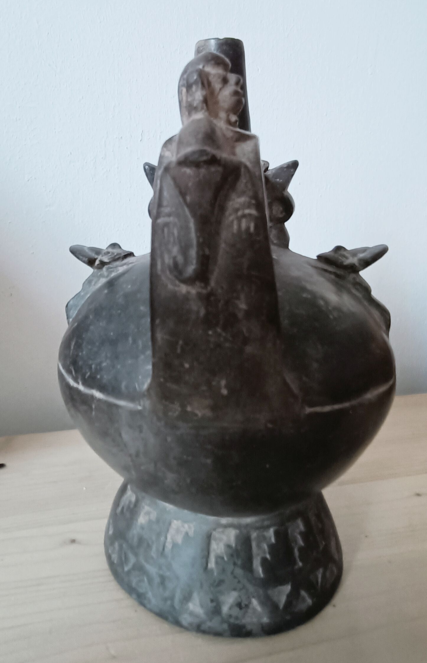 Funerary vase Lambeyeque Chimu Peru Pre-Columbian 10 11th century