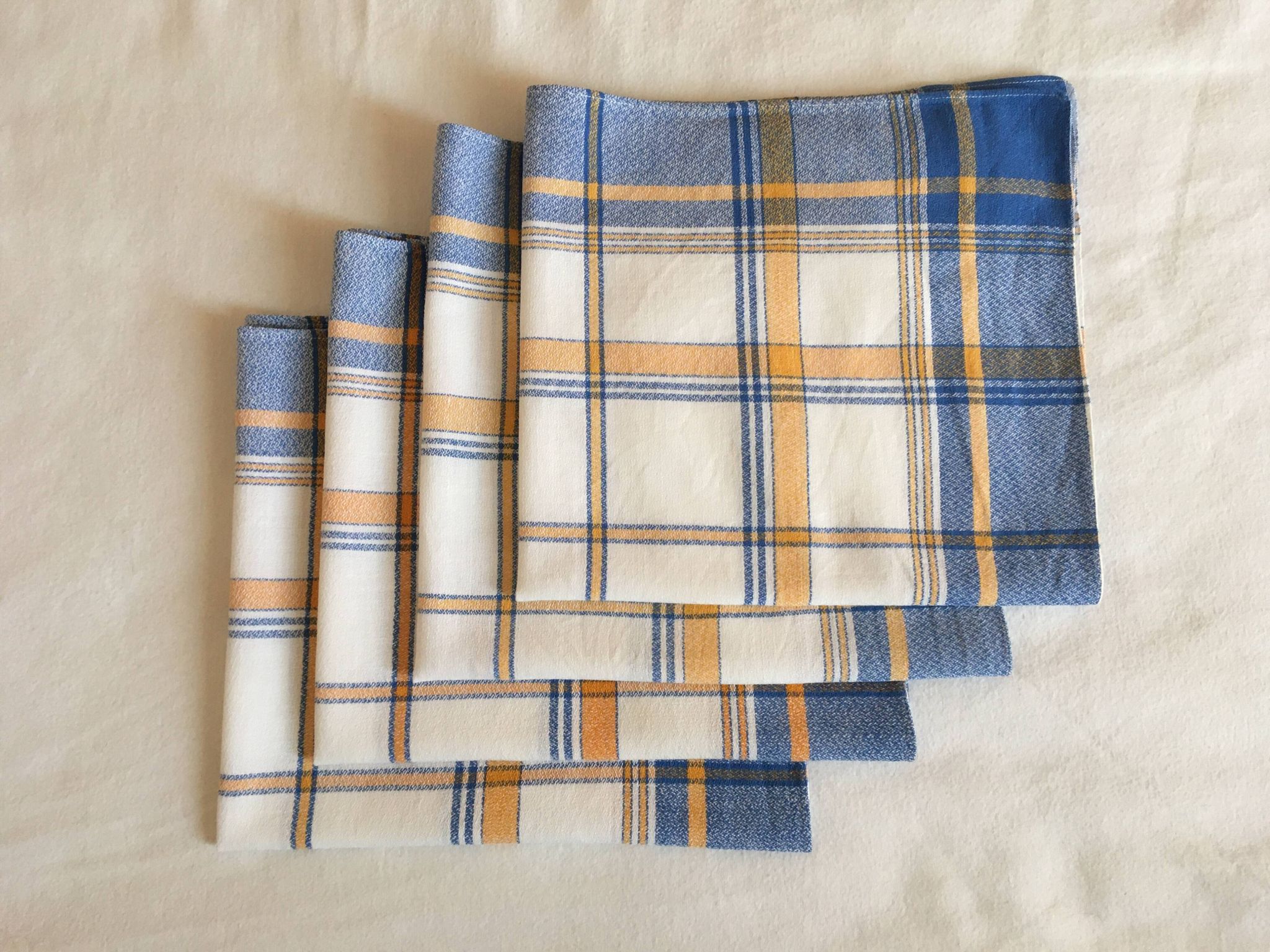 4 blue bistro napkins 50 x 47
