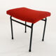 Tabouret en tissu boucle de laine rouge, pologne, années 1960