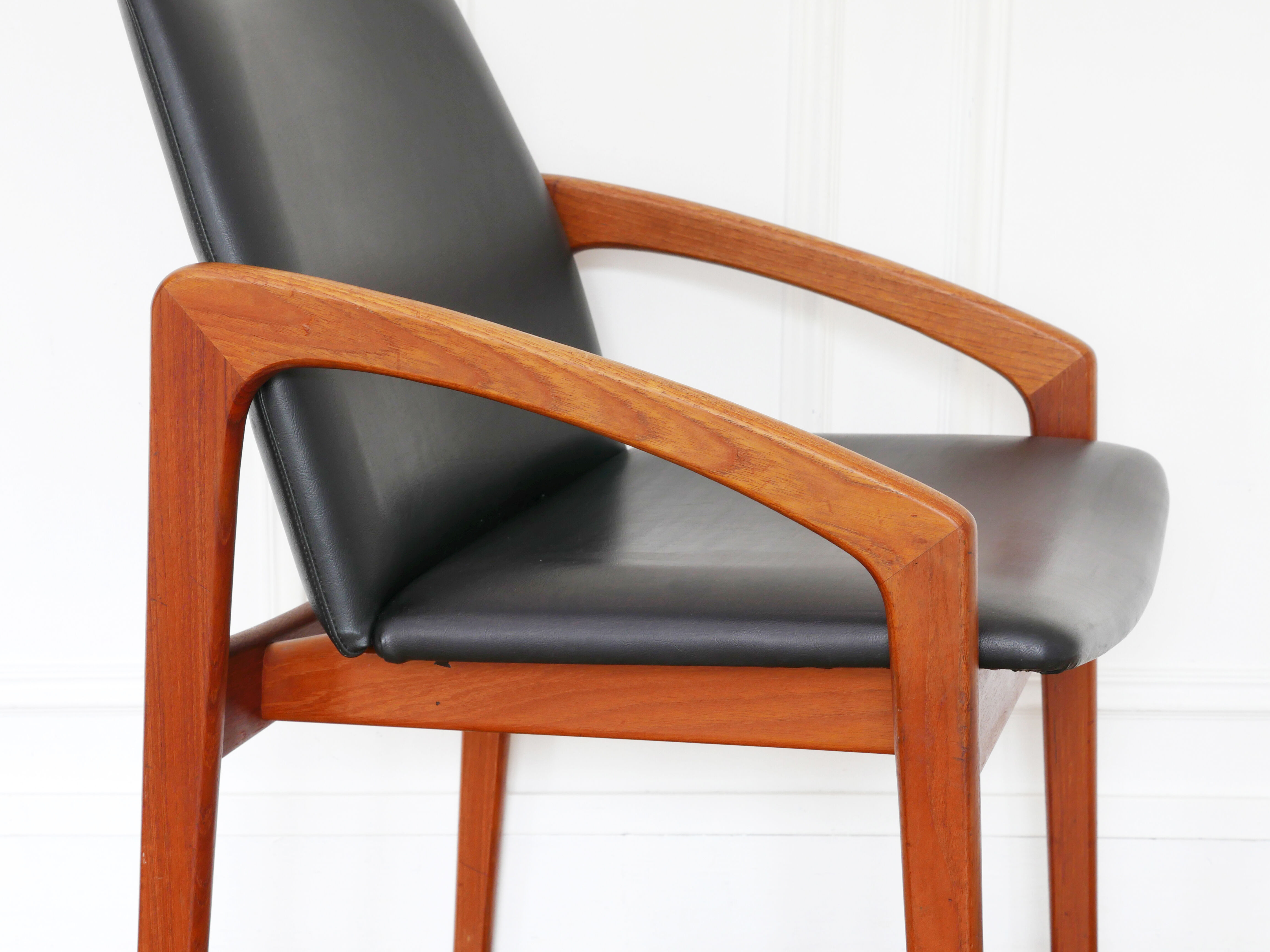 Fauteuil par Henning Kjærnulf pour Korup Stolefabrik