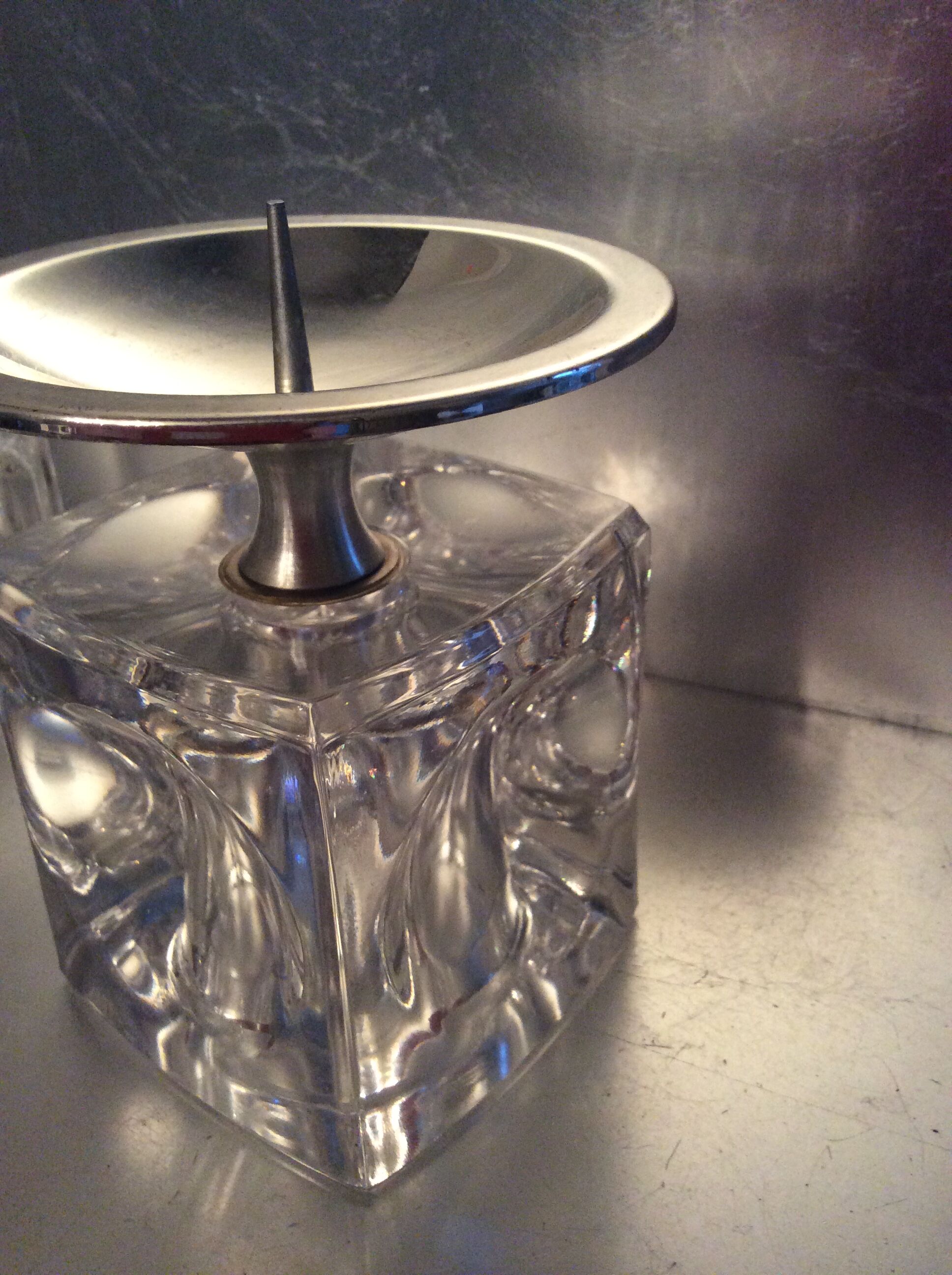 Set 4 vintage candlesticks  moulded glass cubes 70