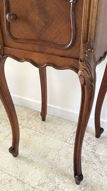 TABLE de Chevet Style Louis XV MARBRE