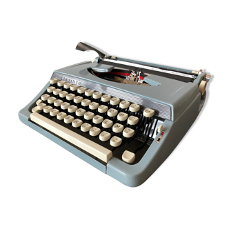 Machine à écrire portative brother des années 60