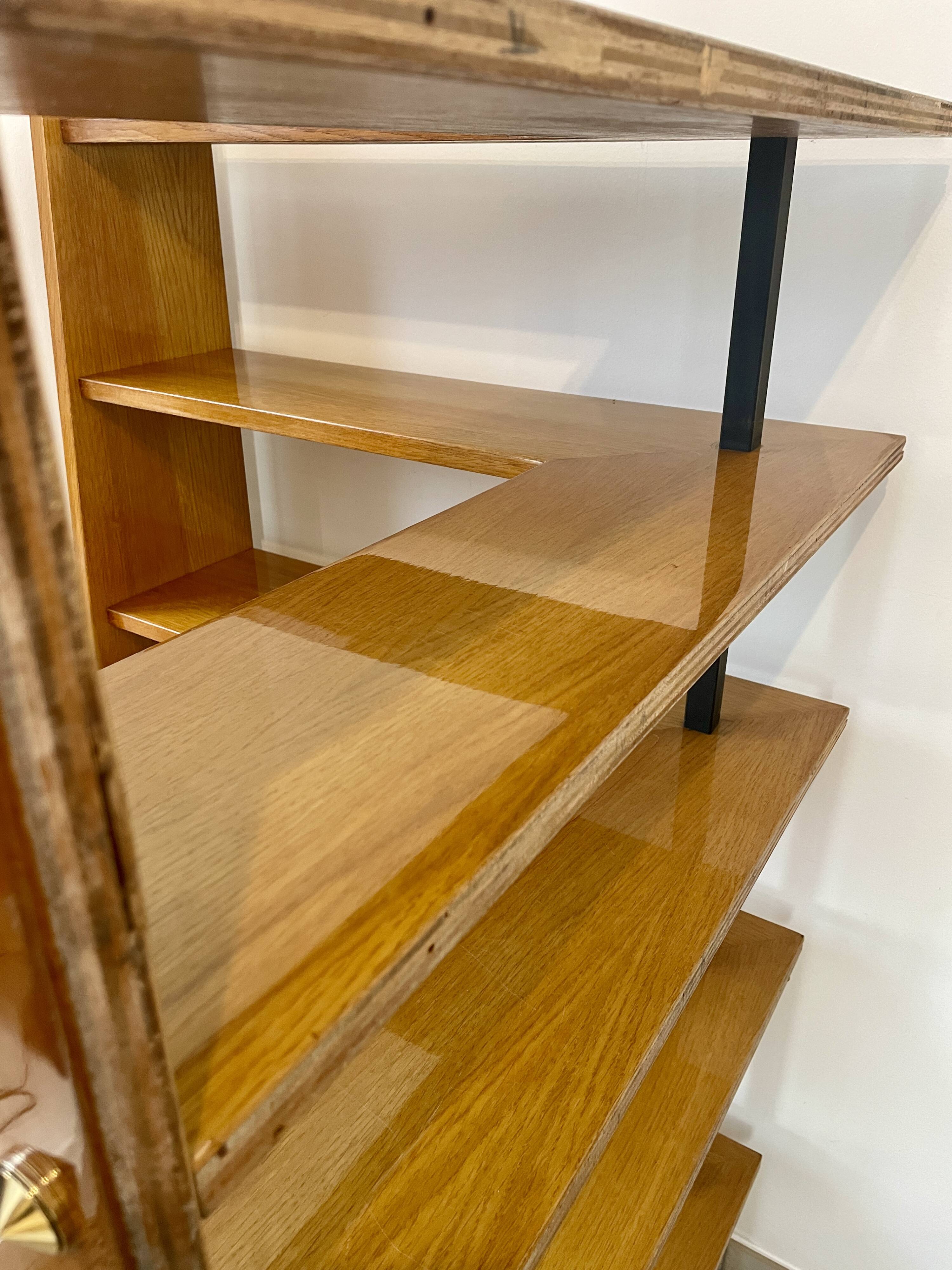 Bibliothèque d'angle années 50